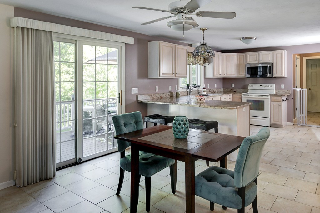 17 Liberty Road Medway, MA 02053 - Photo 13 of 30 Gallery Image 13