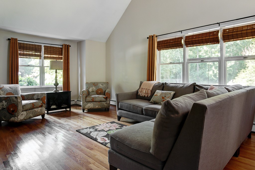 17 Liberty Road Medway, MA 02053 - Photo 10 of 30 Gallery Image 10