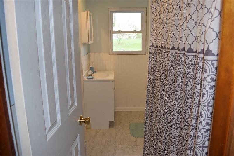 11 Bradley Road Jackson Center, PA 16133 - Photo 9 of 15