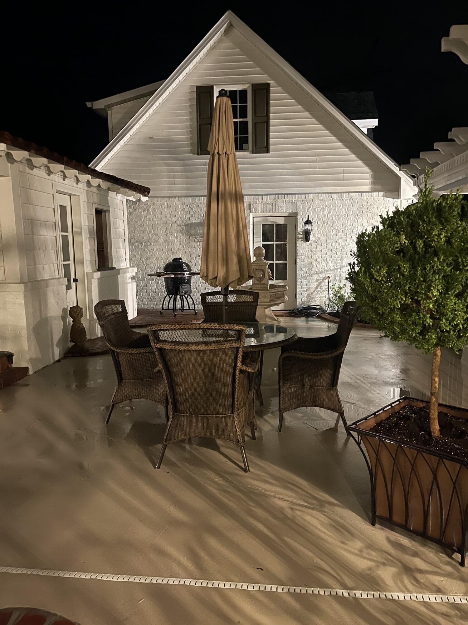 8421 Pedigo Road Powell, TN 37849 - Photo 47 of 57 a view of a dinning table and chairs in patio