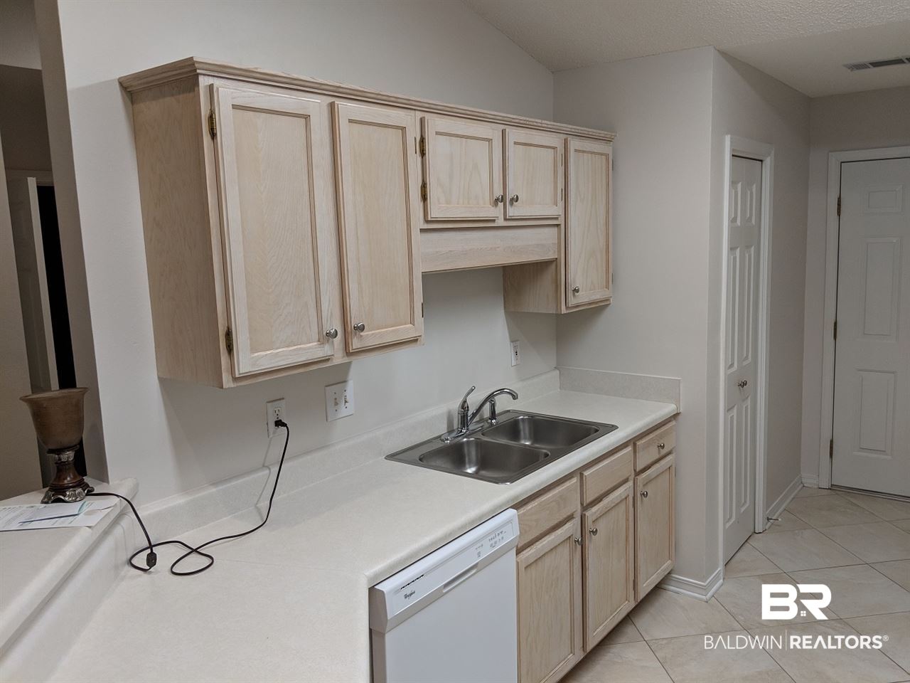 645 Spring Lake Drive North, Unit 645 Mobile, AL 36695 - Photo 5 of 23