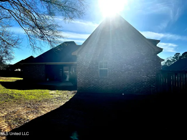 $383,360 | 506 Orchard Brook Court, Florence, MS 39073