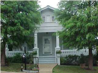 11 Ridgeside Road Chattanooga, TN 37411 - Photo 1 of 9 Primary Photo