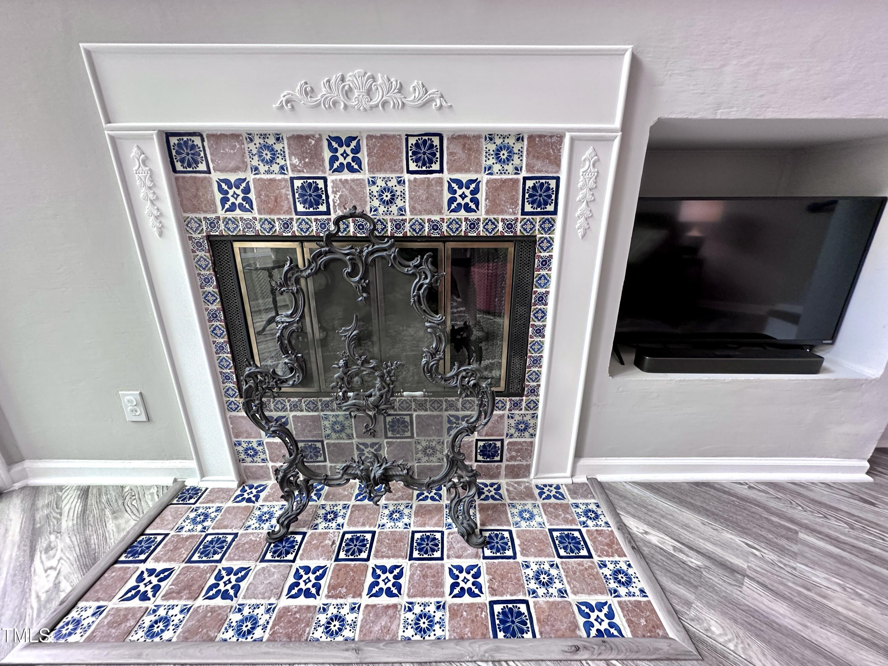 4311 Beechnut Lane Durham, NC 27707 - Photo 9 of 56 a picture of a living room with a rug