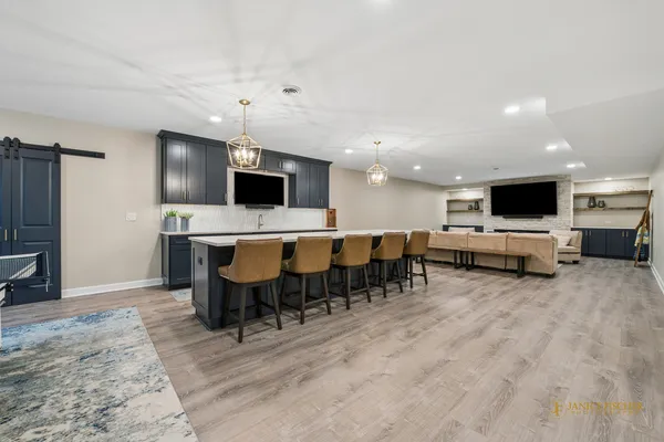 $1,095,000 | 23752 Sanctuary Club Drive, Kildeer, IL 60047