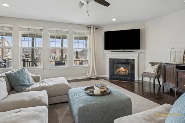 $1,095,000 | 23752 Sanctuary Club Drive, Kildeer, IL 60047