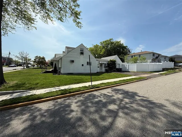 $539,000 | 65 Hamilton Avenue, Elmwood Park, NJ 07407
