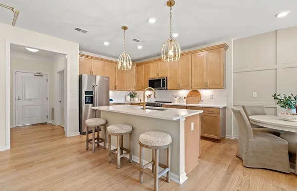 $608,465 | 30 Coppersmith Way, Unit 308, Canton, MA 02021