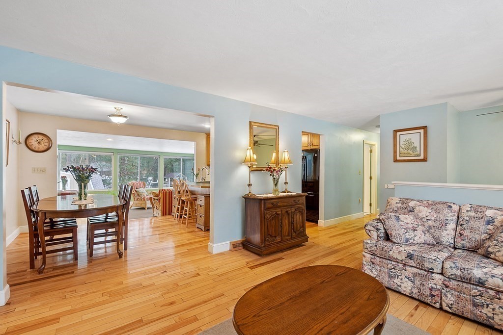 50 Foster Road Tewksbury, MA 01876 - Photo 6 of 39 Gallery Image 6