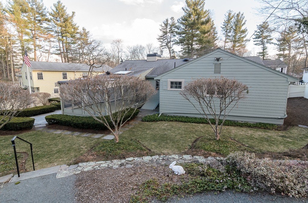 27 Ridgewood Road Westwood, MA 02090 - Photo 16 of 23 Gallery Image 16