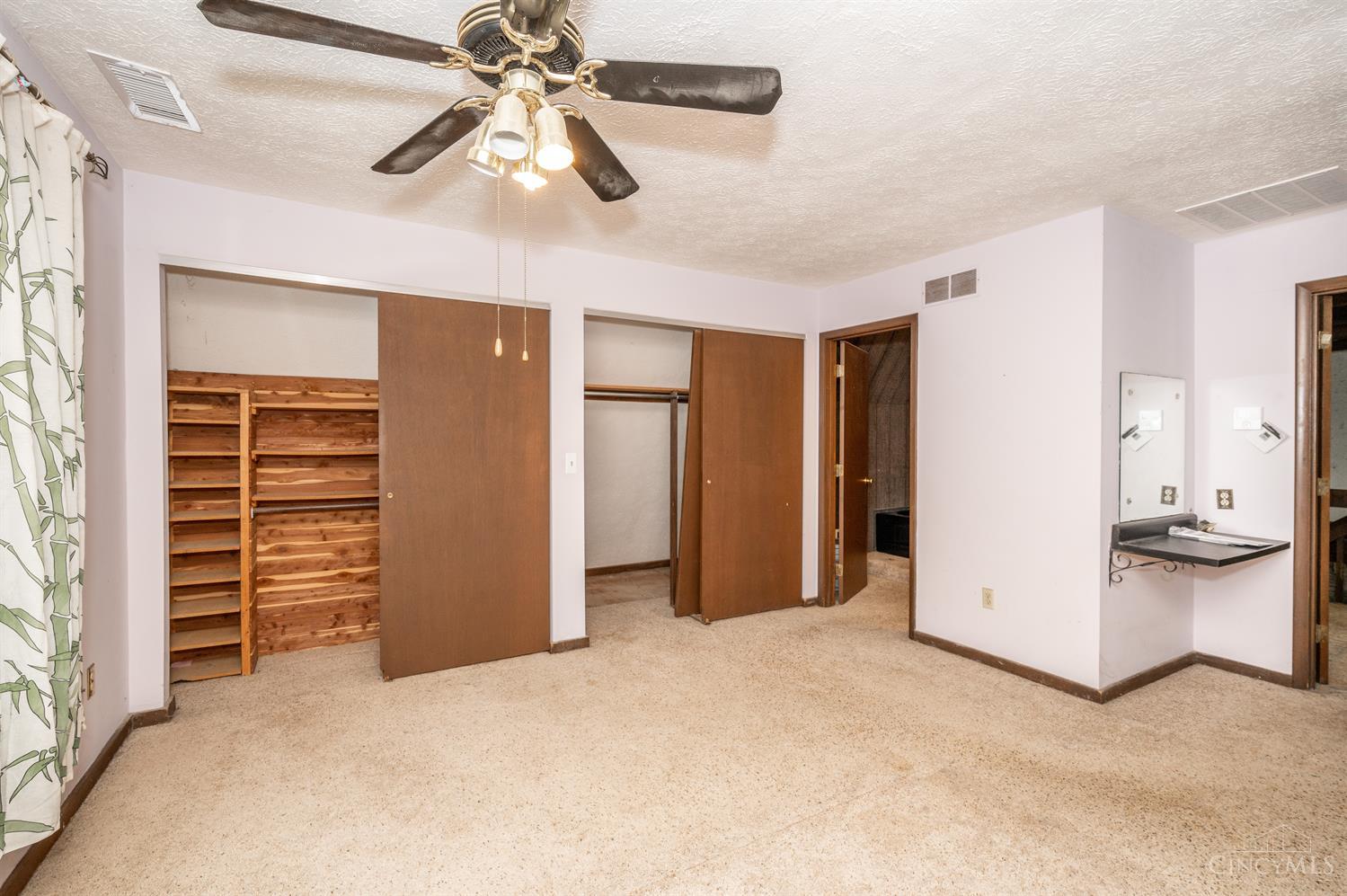 6770 Sheed Road Cincinnati, OH 45247 - Photo 22 of 30