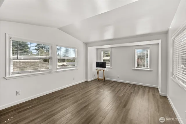 $135,000 | 23708 Locust Way, Unit 9, Bothell, WA 98021