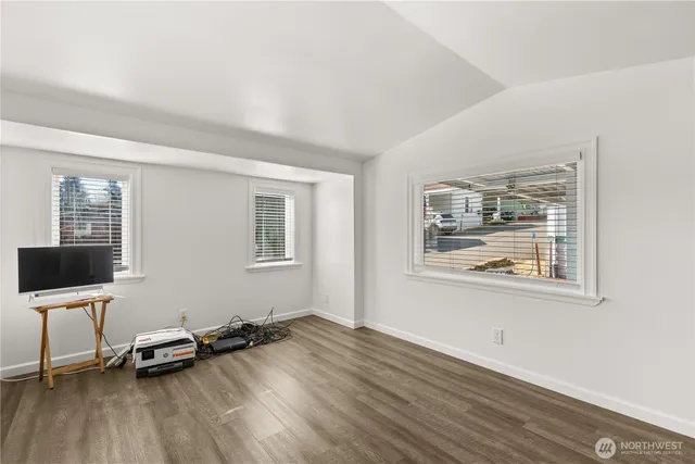 $135,000 | 23708 Locust Way, Unit 9, Bothell, WA 98021