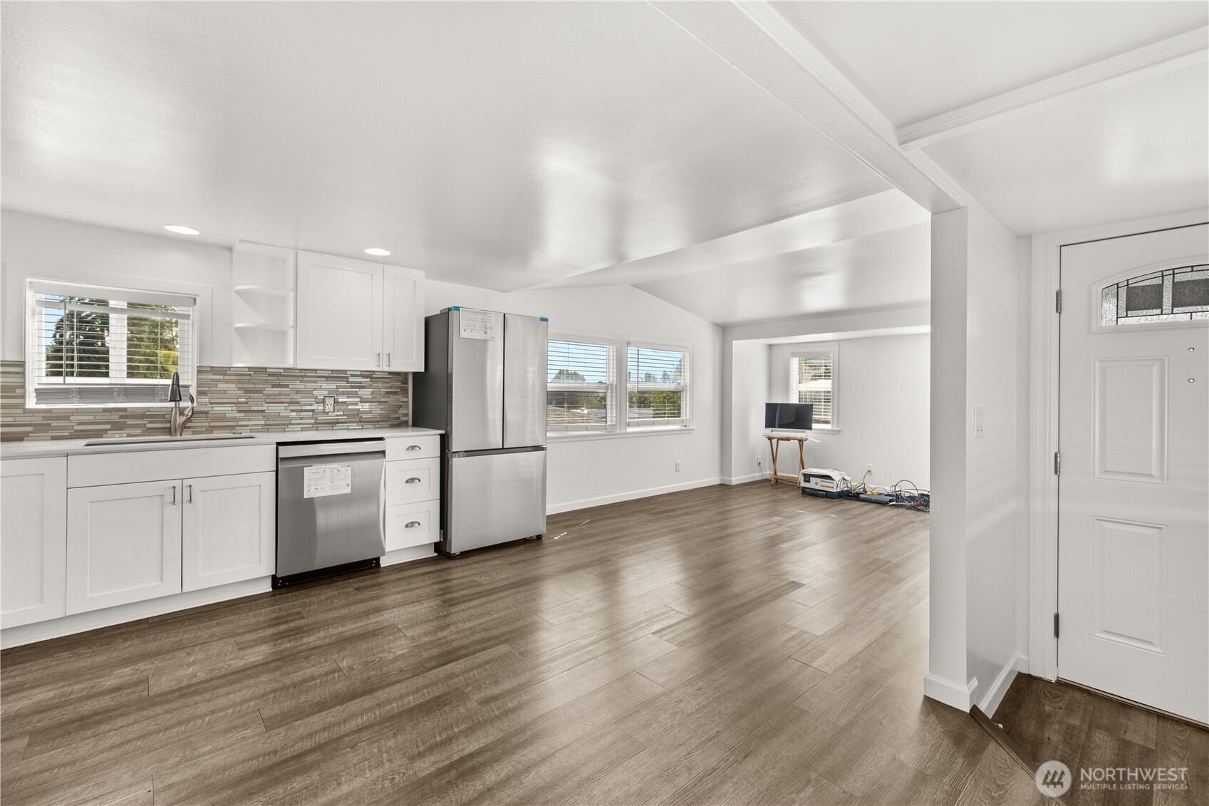 23708 Locust Way, Unit 9 Bothell, WA 98021 - Photo 8 of 26