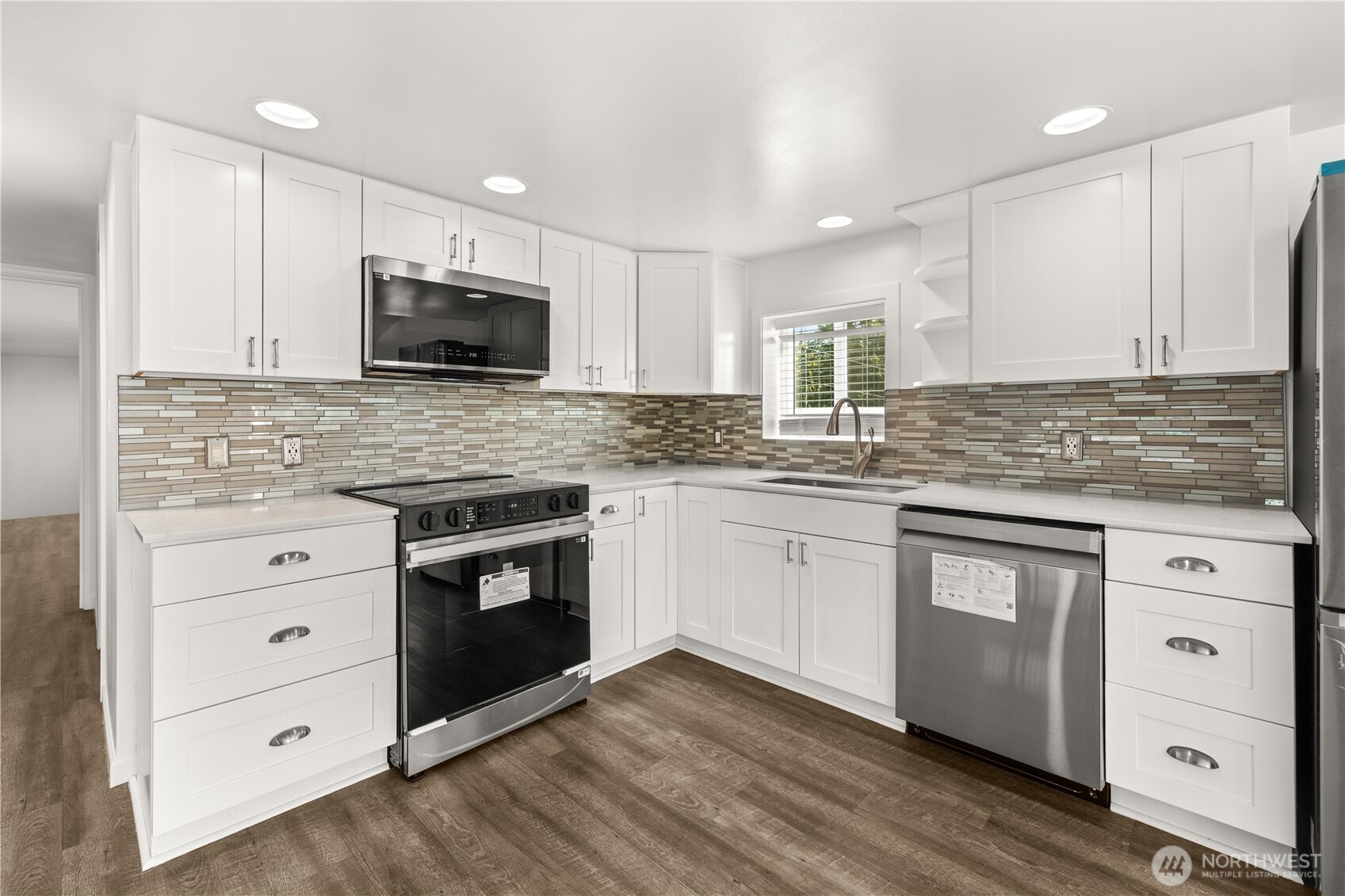 23708 Locust Way, Unit 9 Bothell, WA 98021 - Photo 10 of 26