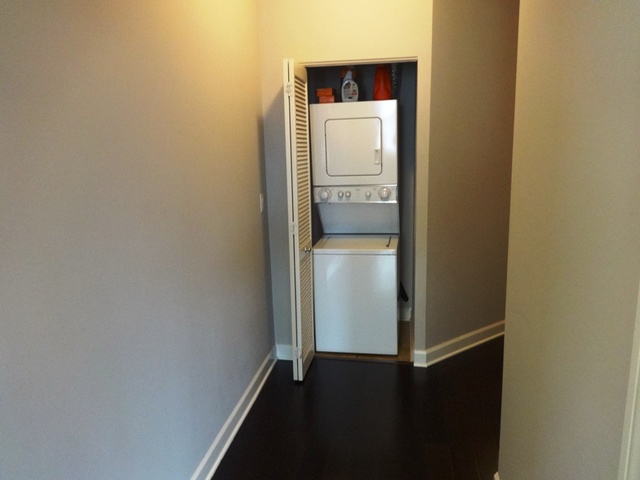 451 West Huron Street, Unit 1012 Chicago, IL 60654 - Photo 9 of 9