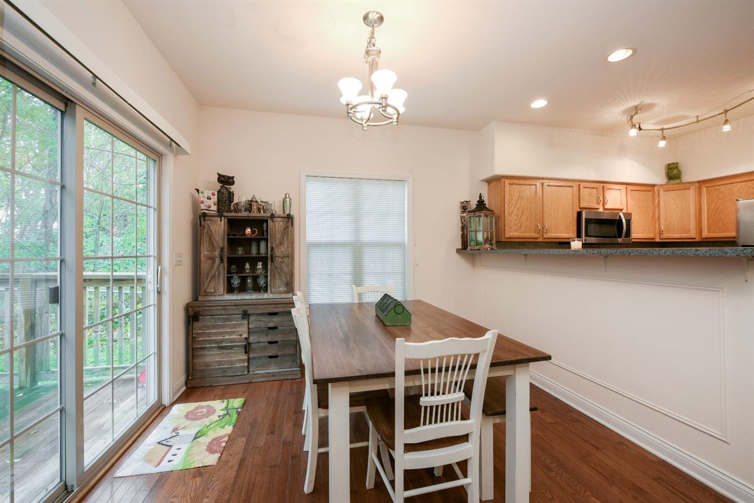 1526 Whippoorwill Road Valparaiso, IN 46383 - Photo 5 of 13 1500x1000
