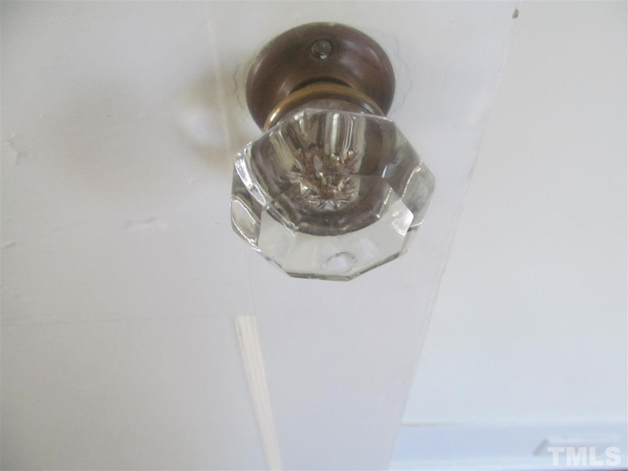 318 Morrison Avenue Raleigh, NC 27608 - Photo 17 of 25 Door knob