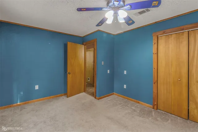 a view of an entryway