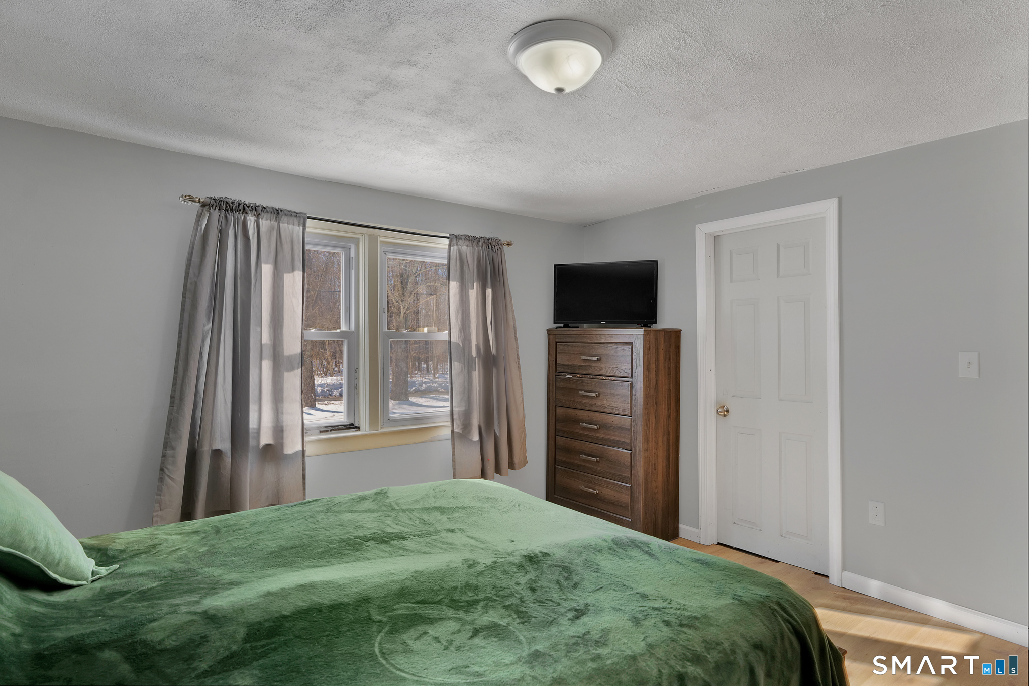 390 Scott Hill Road Lebanon, CT 06249 - Photo 15 of 38