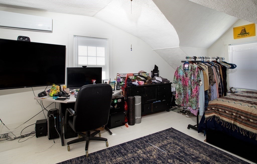 60 Acushnet Road Mattapoisett, MA 02739 - Photo 23 of 32 Gallery Image 23