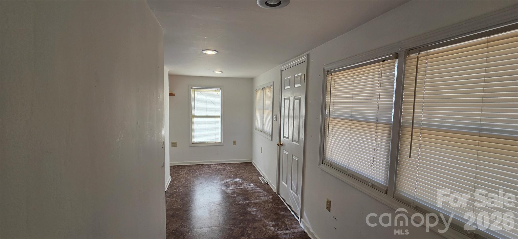 212 Old Dale Road Spruce Pine, NC 28777 - Photo 19 of 30 a view of a hallway