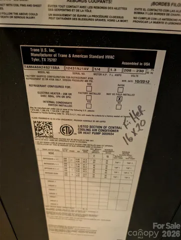 a close view of washer and dryer