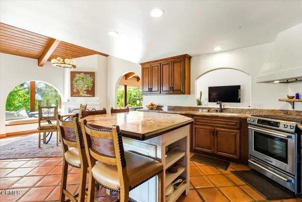 $3,250,000 | 515 Del Oro Drive, Ojai, CA 93023
