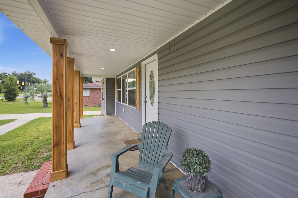 892 Claxton Avenue Elba, AL 36323 - Photo 36 of 53