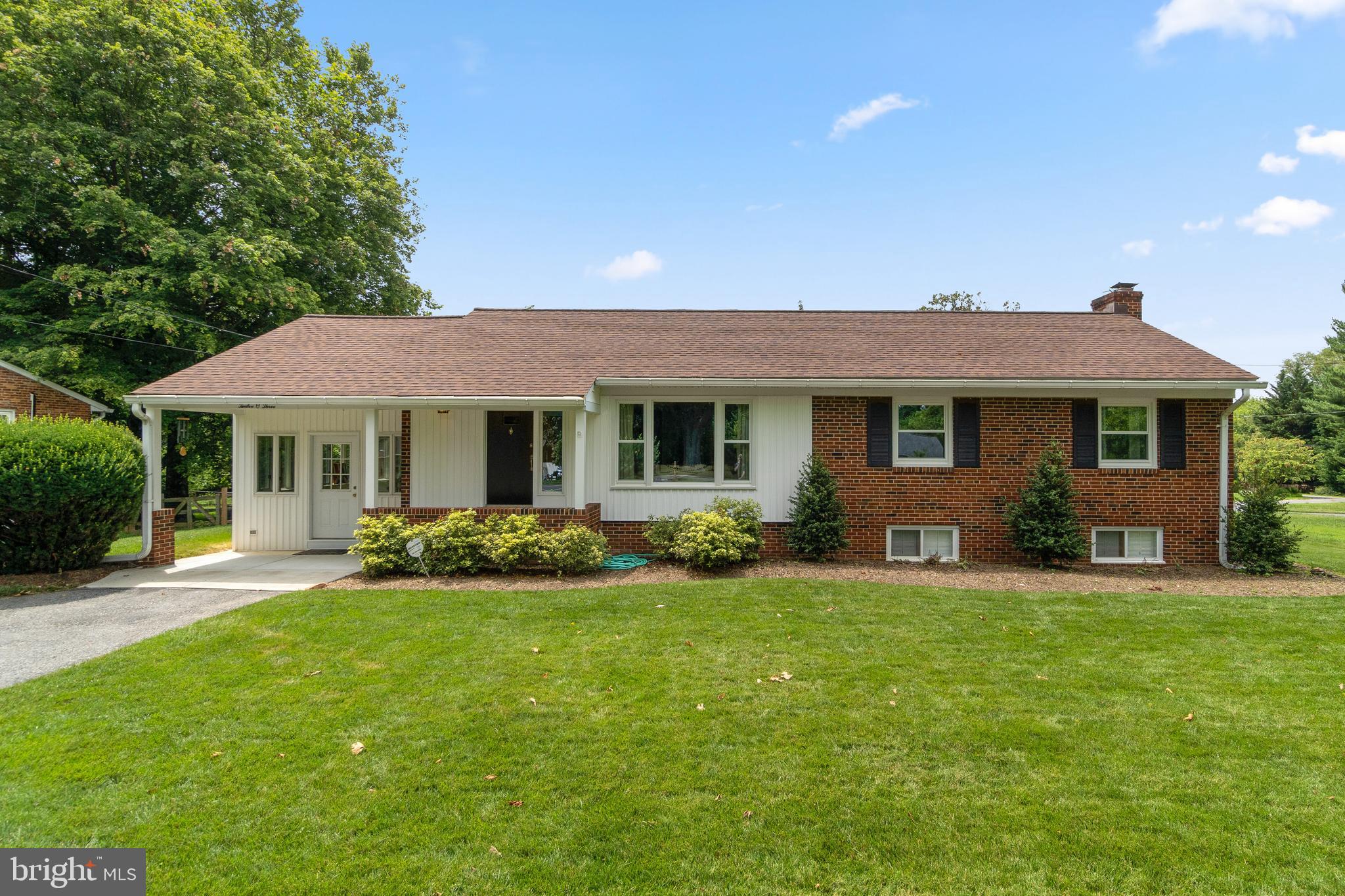 1203 Ednor Road Silver Spring, MD 20905 - Photo 1 of 51 Welcome Home!!