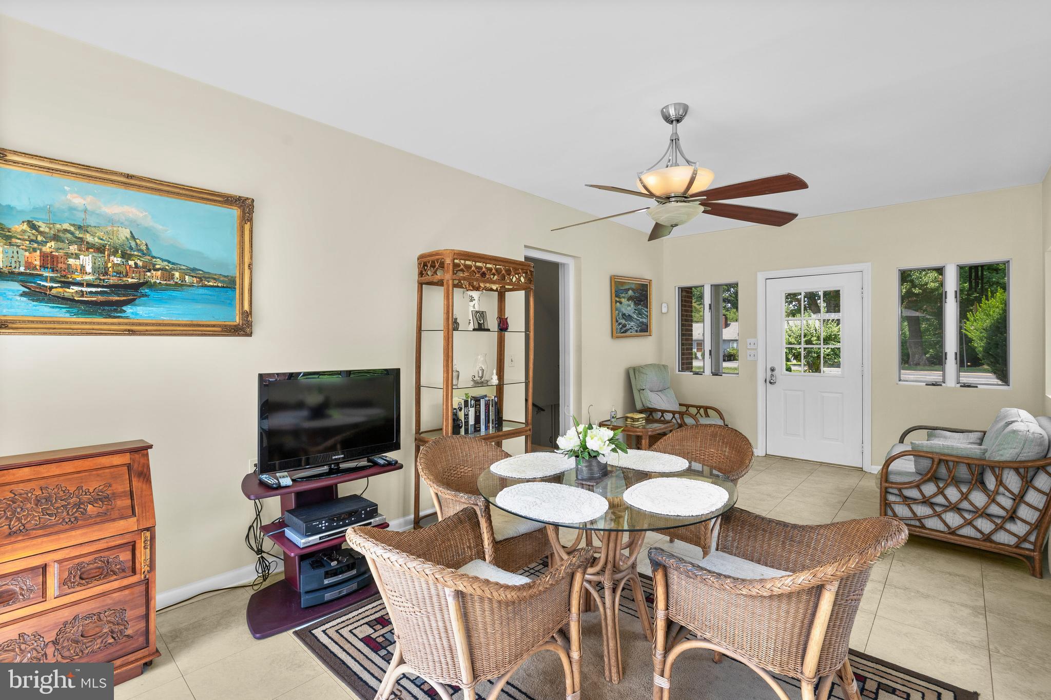 1203 Ednor Road Silver Spring, MD 20905 - Photo 13 of 51 Sunroom