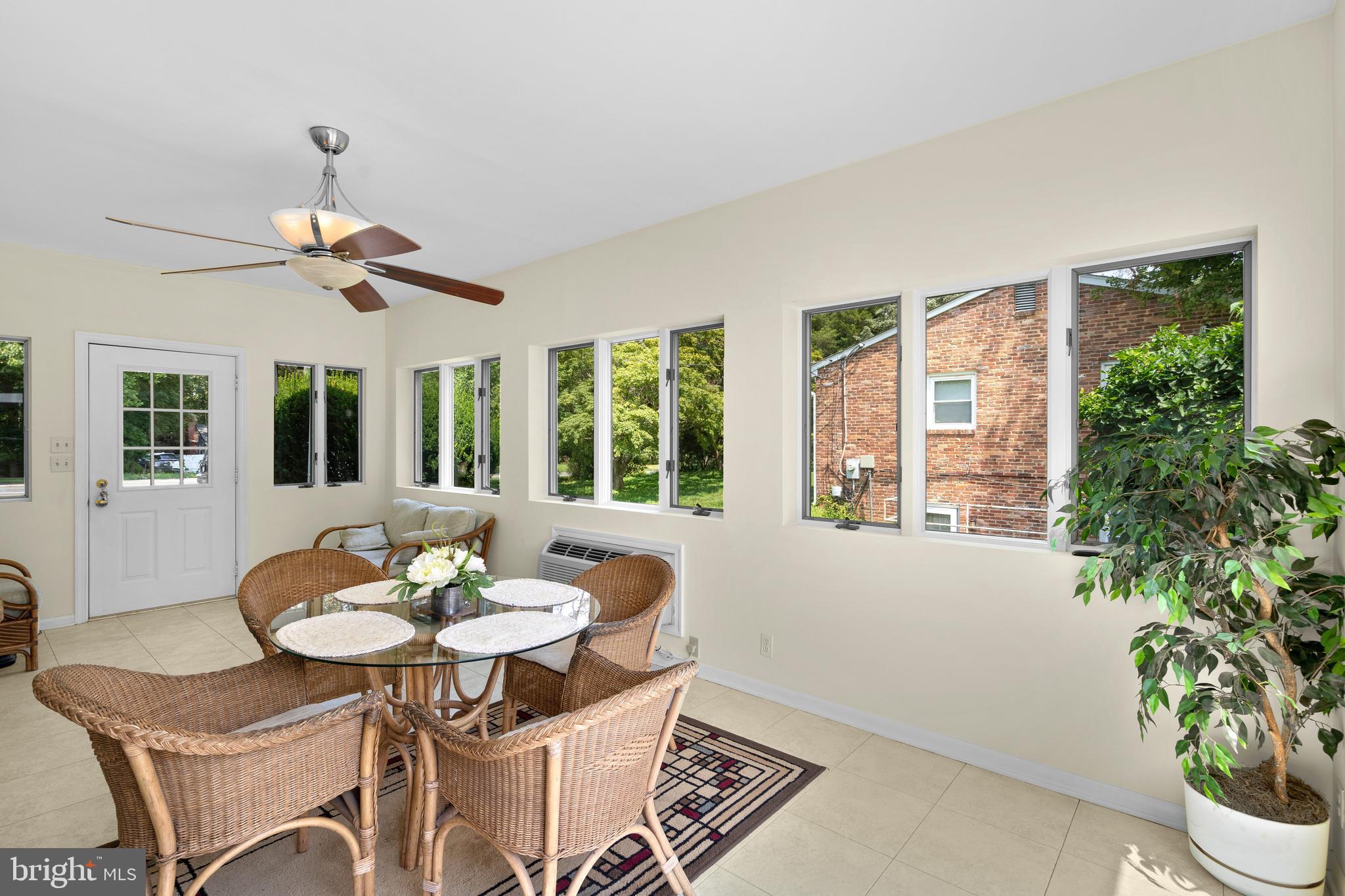 1203 Ednor Road Silver Spring, MD 20905 - Photo 14 of 51 Sunroom