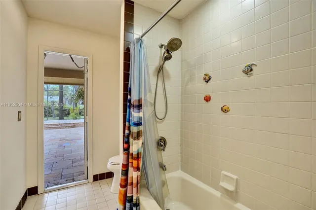 $1,348,800 | 4955 Northwest 81st Avenue, Coral Springs, FL 33067