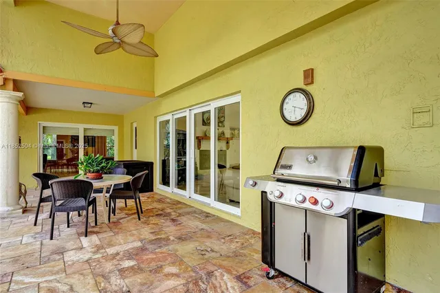 $1,348,800 | 4955 Northwest 81st Avenue, Coral Springs, FL 33067