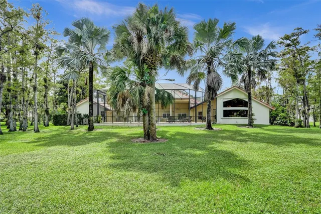 $1,348,800 | 4955 Northwest 81st Avenue, Coral Springs, FL 33067