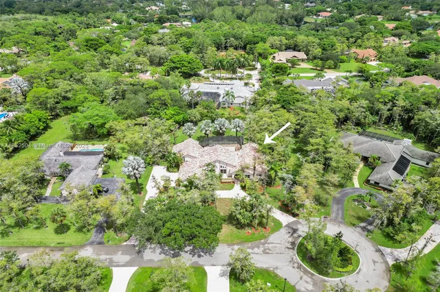 $1,348,800 | 4955 Northwest 81st Avenue, Coral Springs, FL 33067