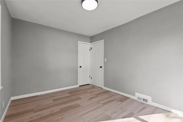 $215,000 | 6701 Walrond Avenue, Kansas City, MO 64132