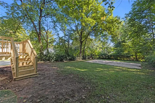 $215,000 | 6701 Walrond Avenue, Kansas City, MO 64132