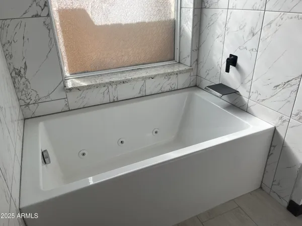 $3,200 | 1923 West Nopal Circle, Mesa, AZ 85202