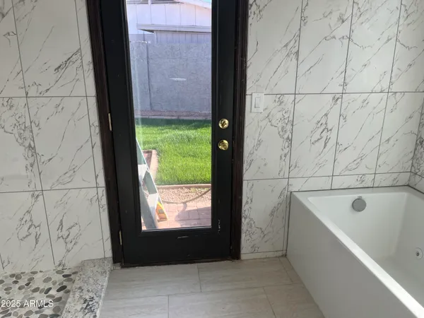 $3,200 | 1923 West Nopal Circle, Mesa, AZ 85202