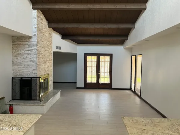 $3,200 | 1923 West Nopal Circle, Mesa, AZ 85202