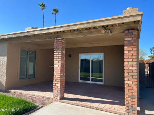 $3,200 | 1923 West Nopal Circle, Mesa, AZ 85202