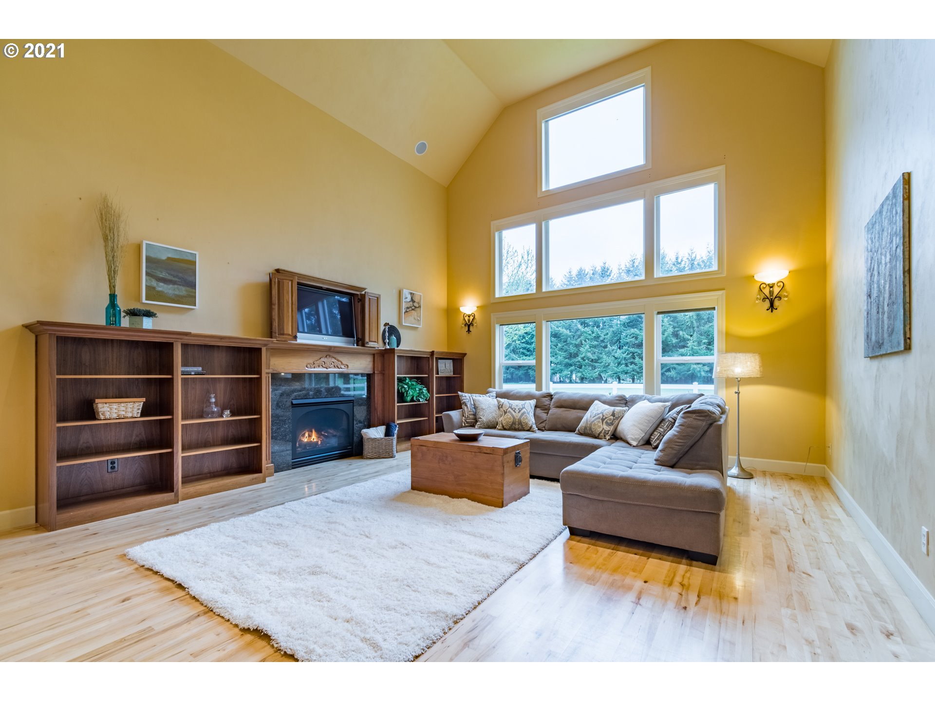 41723 Deerhorn Road Springfield, OR 97478 - Photo 8 of 32 Gallery Image 8