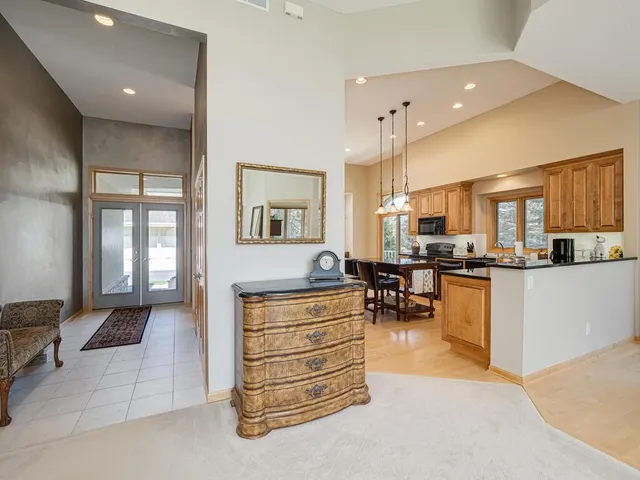 $675,000 | 11643 Foxhall Road, Minnetonka, MN 55305