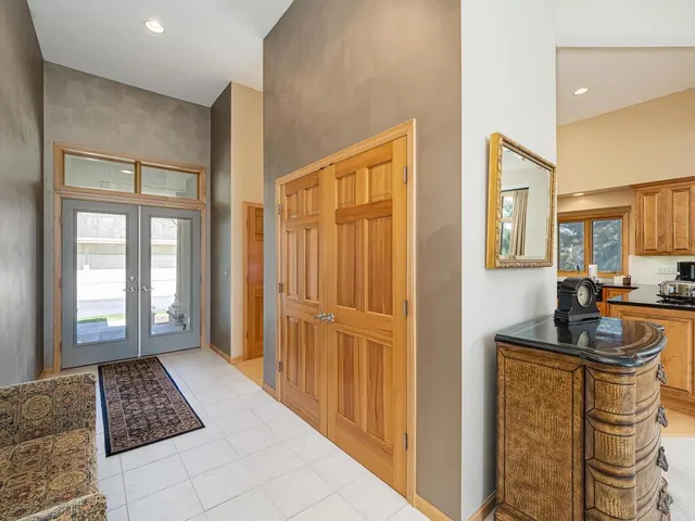 $675,000 | 11643 Foxhall Road, Minnetonka, MN 55305