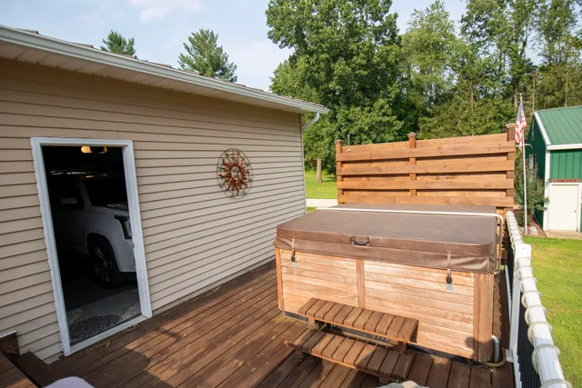 $349,900 | 28123 Timberly Drive, Sturgis, MI 49091