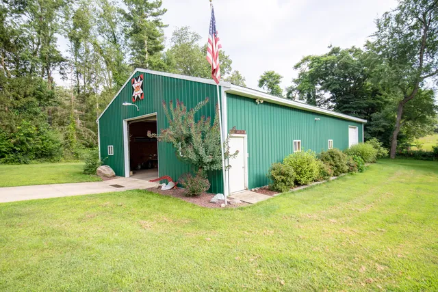 $349,900 | 28123 Timberly Drive, Sturgis, MI 49091