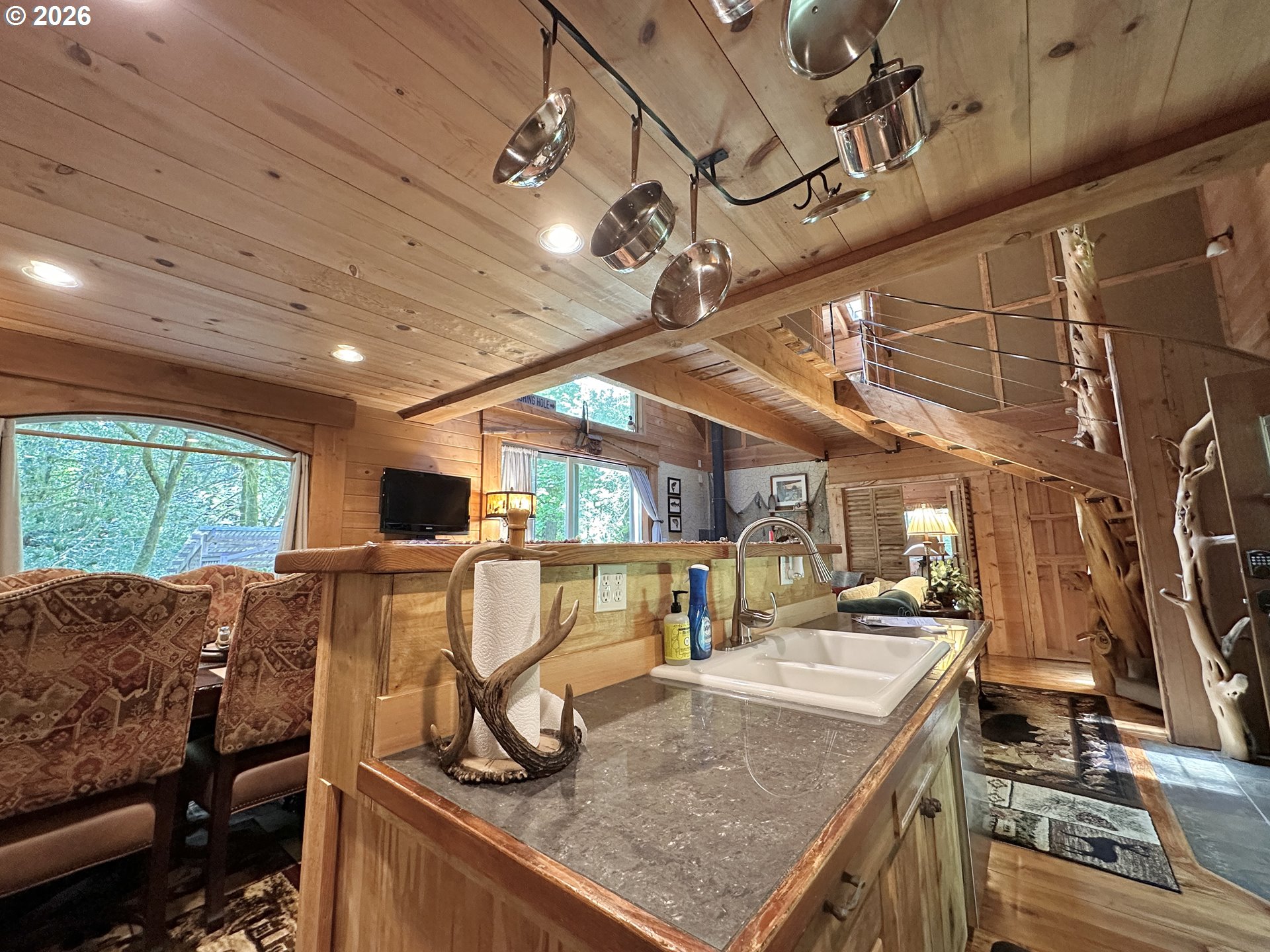 14940 Glenn Creek Road Coos Bay, OR 97420 - Photo 13 of 42