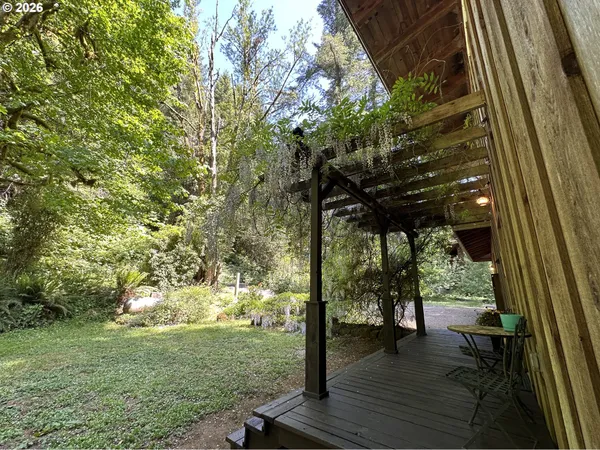 $535,000 | 14940 Glenn Creek Road, Coos Bay, OR 97420