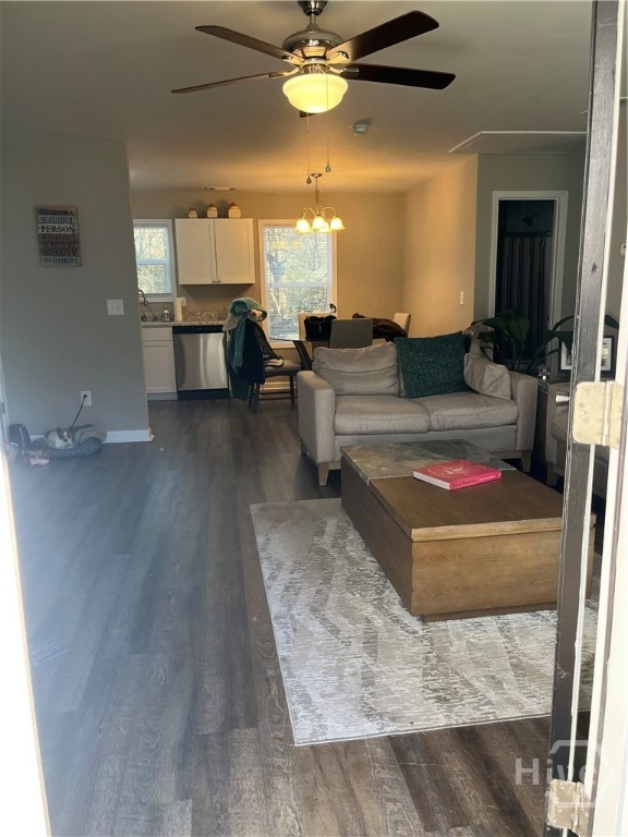 1725 Cherokee Road Winterville, GA 30683 - Photo 3 of 24 Living